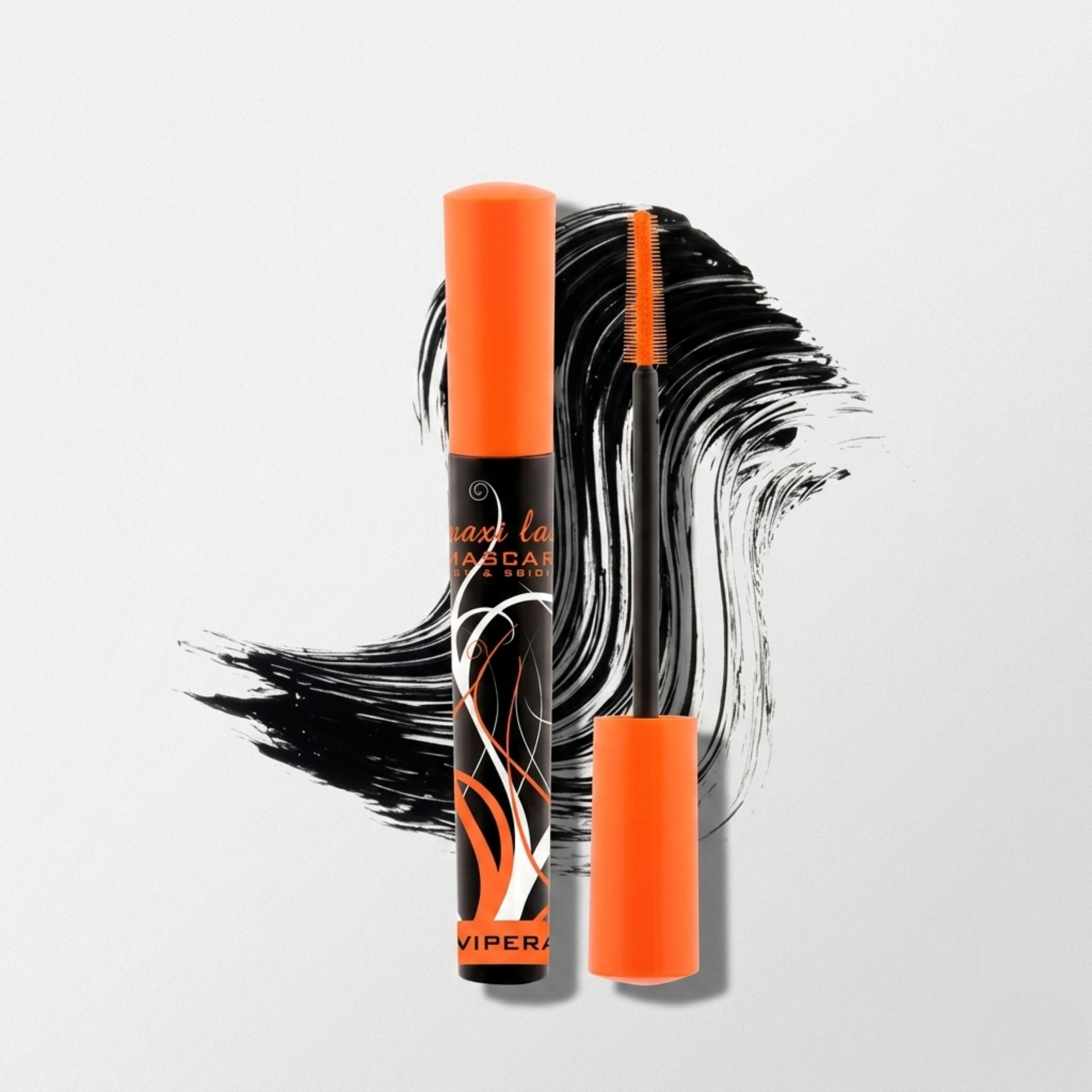 MAXI LASH MASCARA