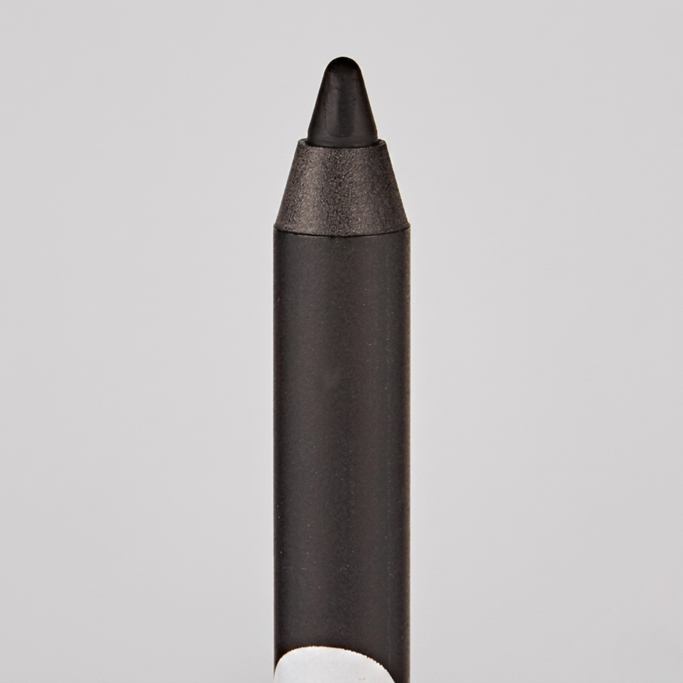 STYLISH EYELINER